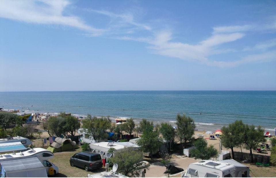 Centro Turistico La Perla Del Gargano Hotell Foce Varano Eksteriør bilde